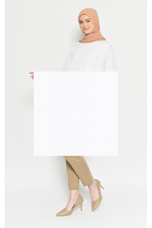 Seva Knit Tunik Broken White